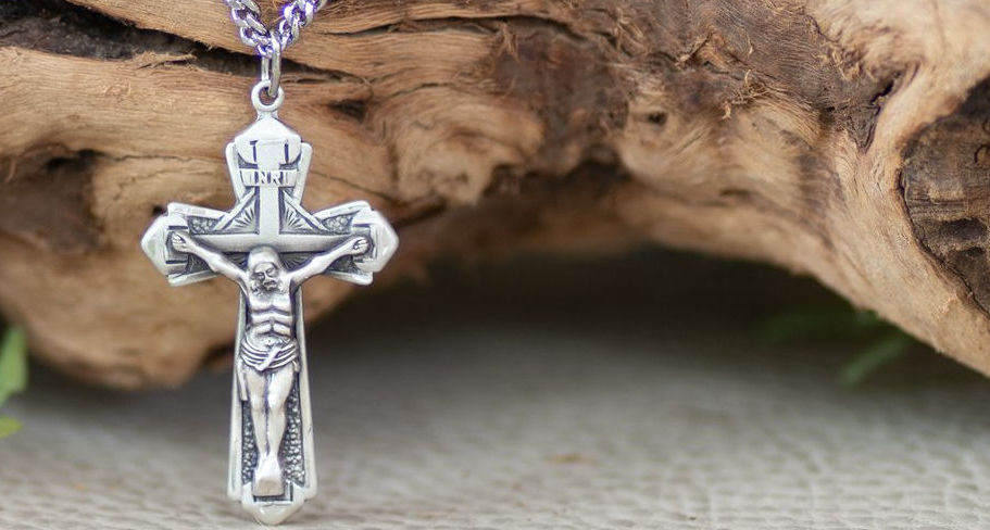 Crucifix Jewelry